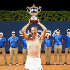 nba盘口-郑钦文首次卫冕正当时 赛季转折点就这么来了？